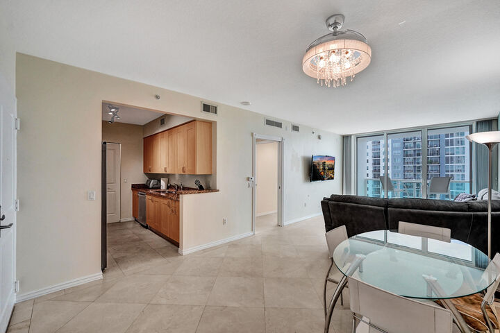 Property Photo:  350 SE 2nd Street 2480  FL 33301 