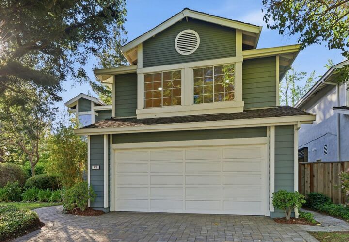 Property Photo: 928 Knightsbridge Lane CA 94061