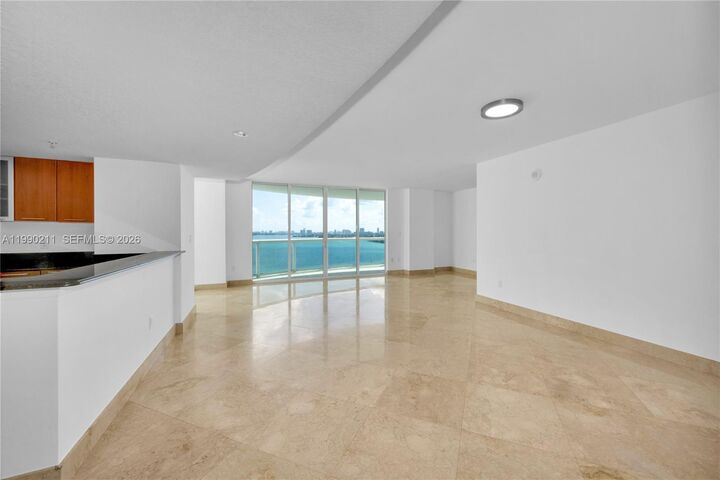 Property Photo: 1800 N Bayshore Dr 1901 FL 33132