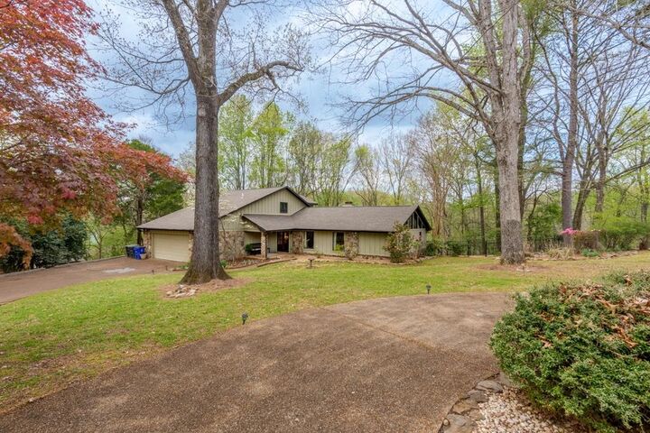 Property Photo:  314 Doubletree Ln  AL 35634 