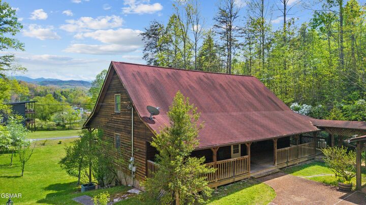 Property Photo:  425 Patterson Lane  TN 37738 