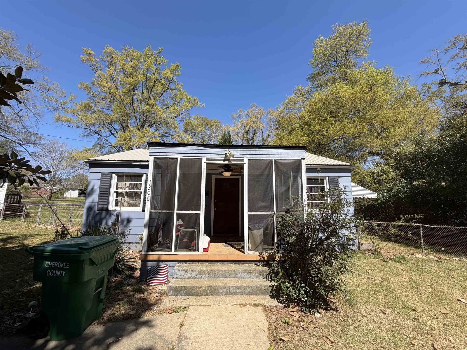 Property Photo: 1306 S Johnson Street SC 29340