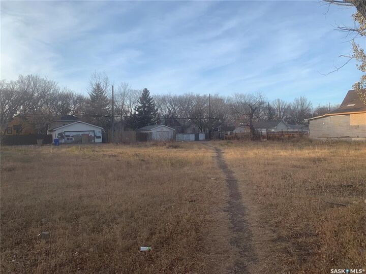 Property Photo:  1260 Retallack Street  SK S4T 2H7 