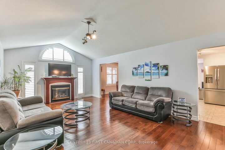 Property Photo:  24 Linwood Drive  ON N0L 1G1 