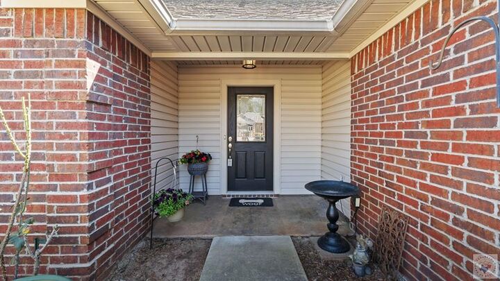 Property Photo: 3427 Garrett Ln TX 75503