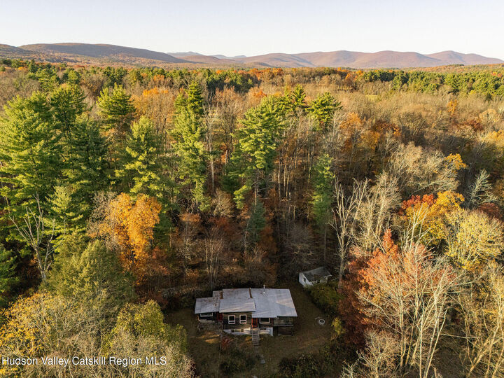 Property Photo:  41 Hickory Hill  NY 12446 