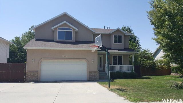 12542 S Stonebridge Cir E