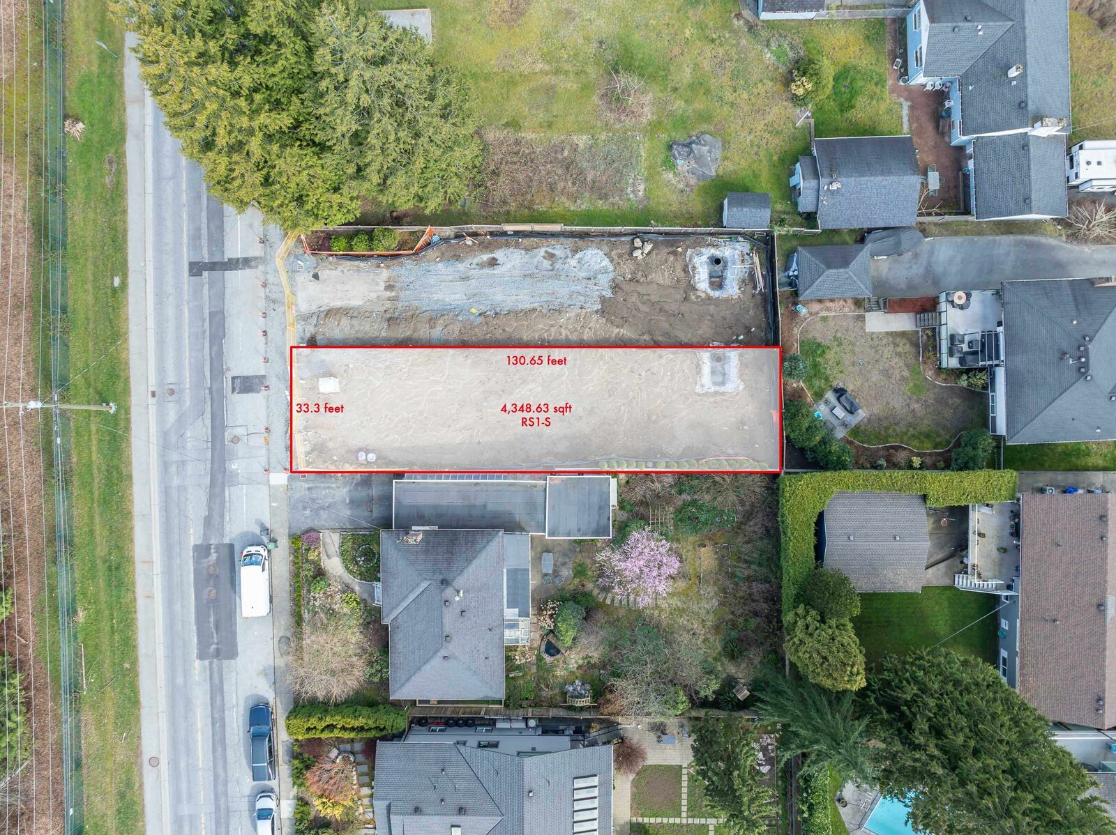 Property Photo: 1116 Glenayre Drive BC V3H 1J7