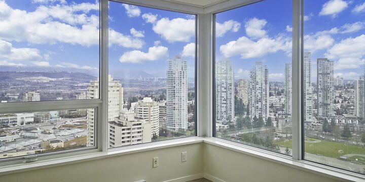 Property Photo: 6658 Dow Avenue 3509 BC V5H 0C7