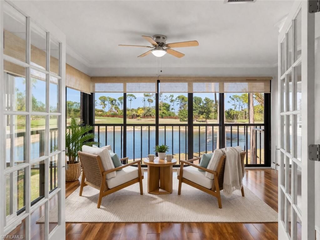 Property Photo:  5665 Trailwinds Dr 621  FL 33907 