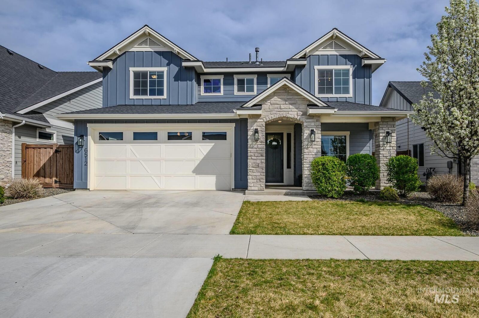 Property Photo:  6512 N Oakstone Ave  ID 83646 