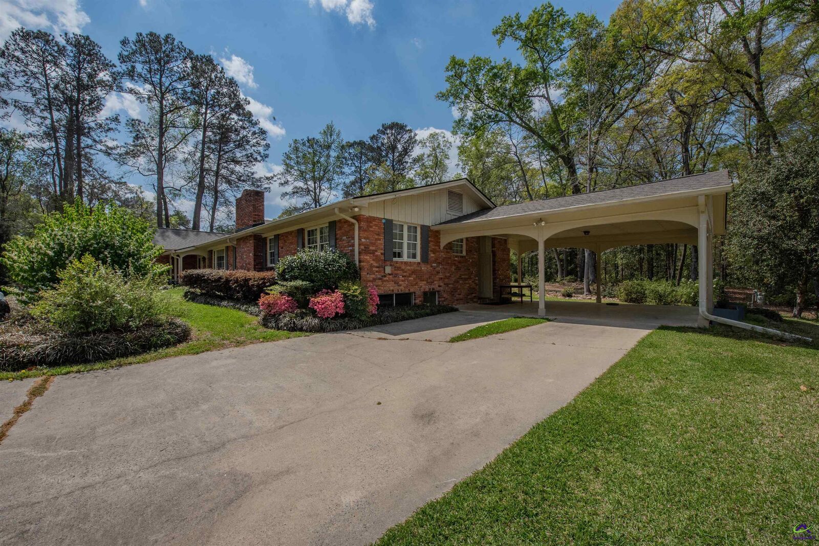 Property Photo:  4350 Jones Rd  GA 31216-0000 