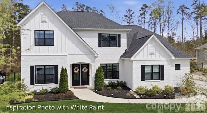 Property Photo: 18526 Doves Crest Road NC 28031