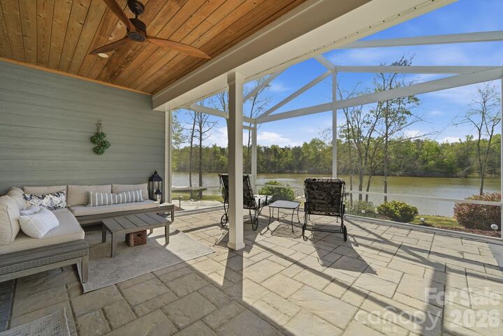 Property Photo:  30132 Turtle Point Court  SC 29720 