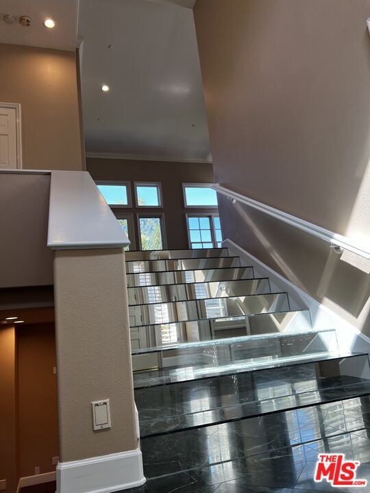 Property Photo: 2357 Brookshire Ln CA 90077