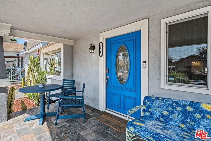 Property Photo:  1627 W 38th St  CA 90062 