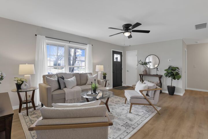 Property Photo: 345 Baroness Way OH 43230