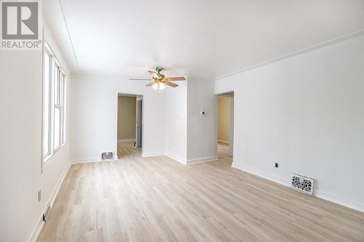 Property Photo:  340 Wellington St  ON P6A 2L9 