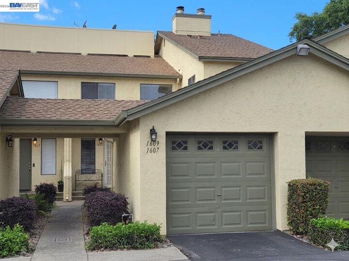 Property Photo:  1609 W Swain Rd  CA 95207 