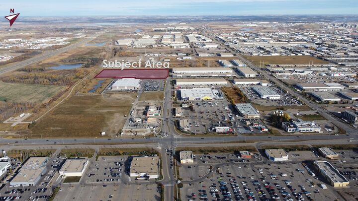 Property Photo:  18574 104 Ave NW  AB T5S 0K3 