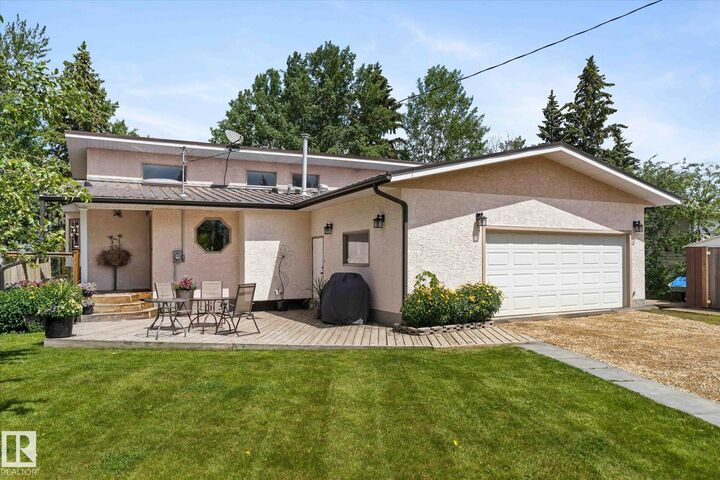 Property Photo: 53004 Rge Road 54A 16 AB T0E 0B0