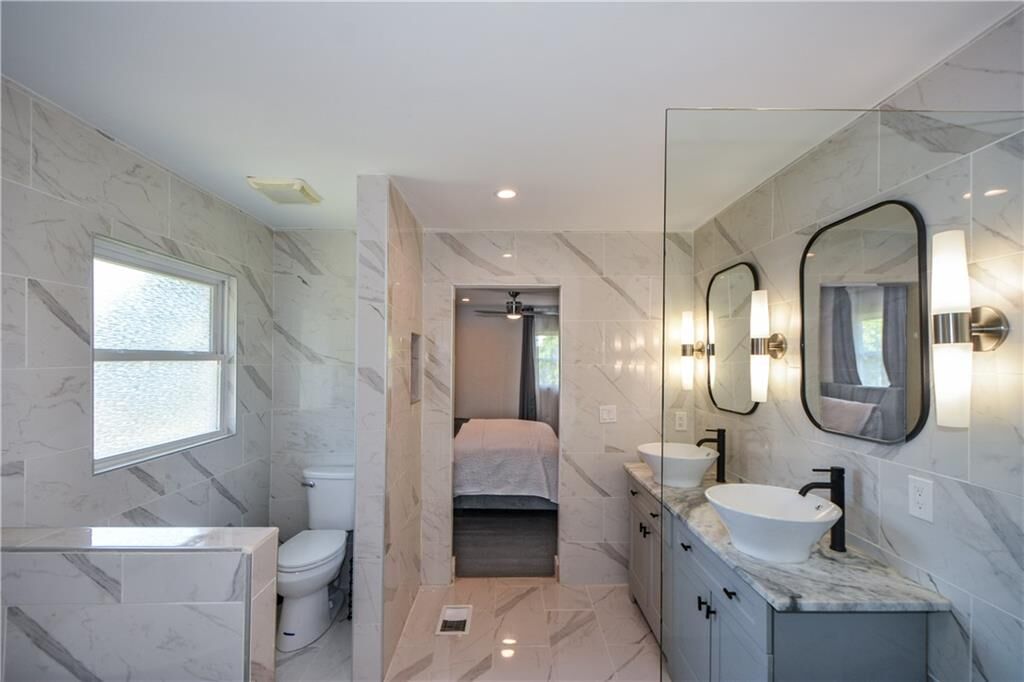 Property Photo:  2501 Pine Branch Way  GA 30034 