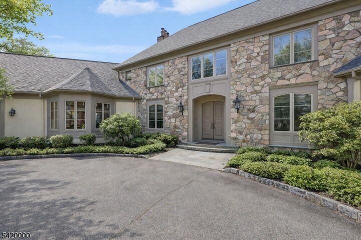 Property Photo:  29 Hilltop Rd  NJ 07405 