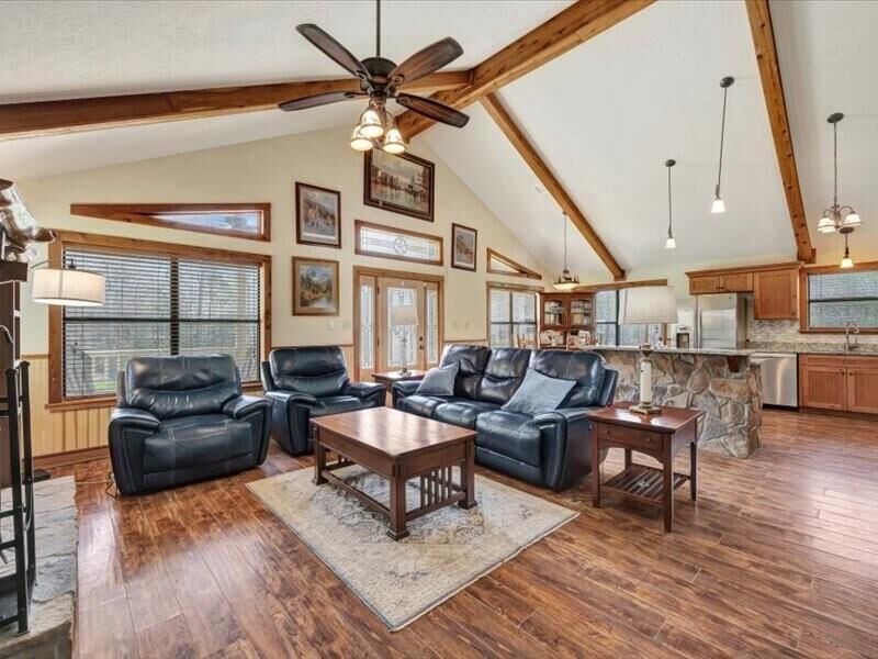 Property Photo:  115 Lake Crest Drive  TX 75944 