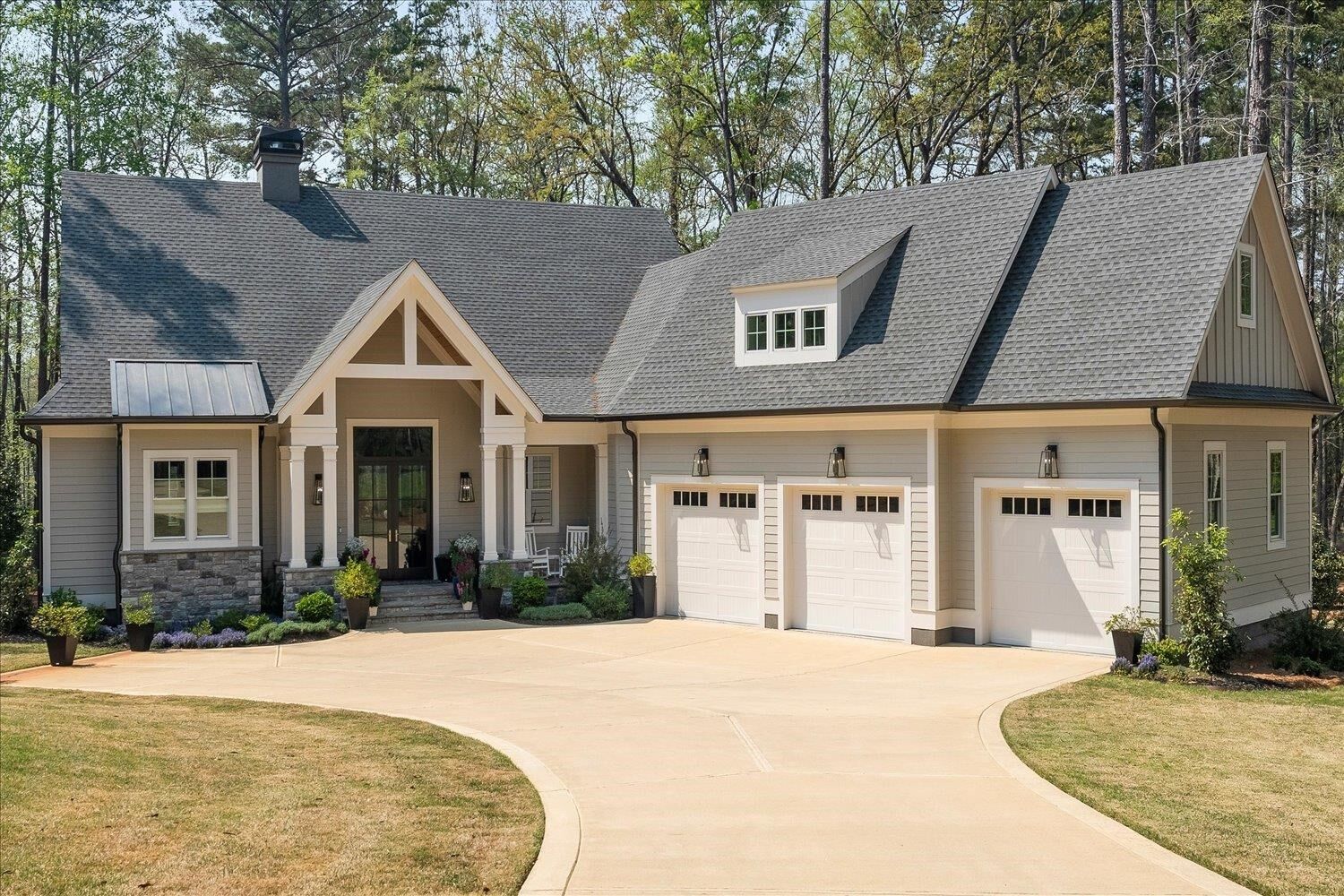 Property Photo:  1321 Bennett Springs Drive  GA 30642 
