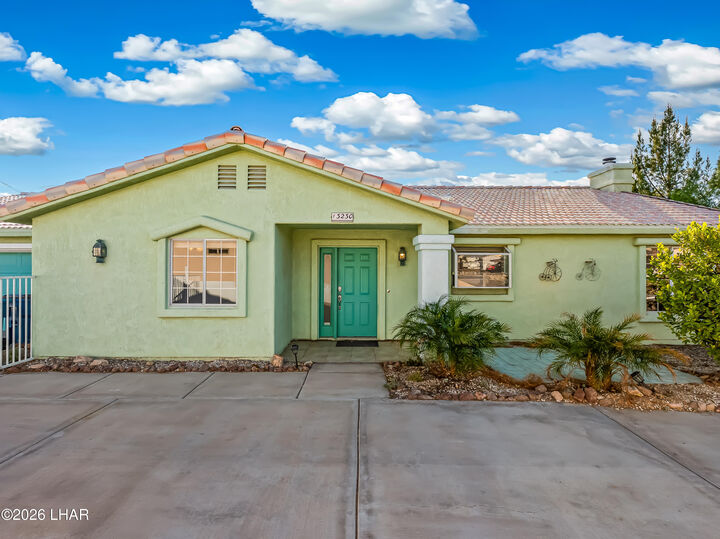 Property Photo:  3230 McCulloch Blvd N  AZ 86403 