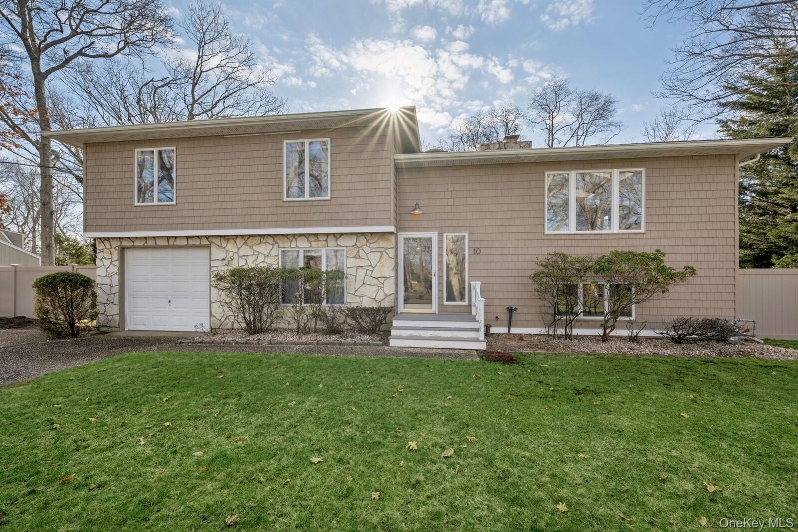 Property Photo:  10 Harbor Road  NY 11946 