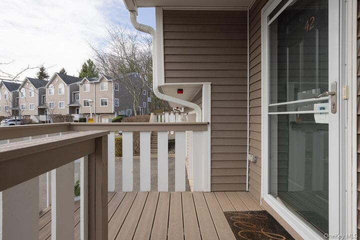 Property Photo: 42 Eagle Ridge Way NY 10954