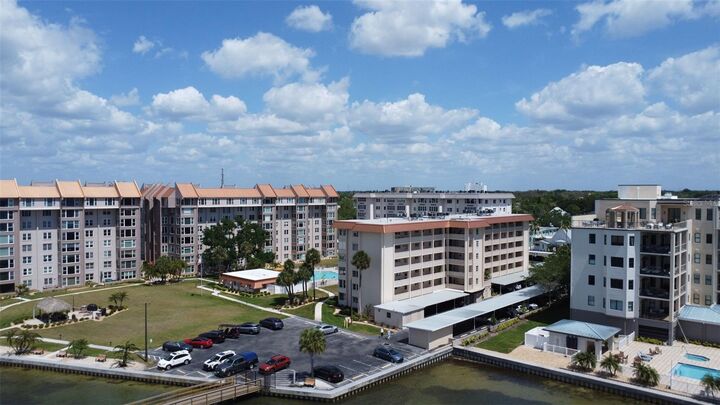 Property Photo:  620 Edgewater Drive 102  FL 34698 