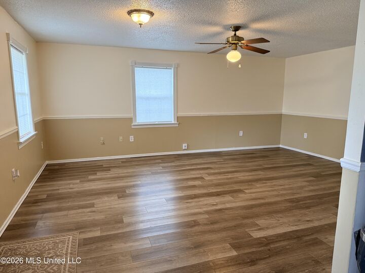 Property Photo: 2006 Eden Street MS 39581