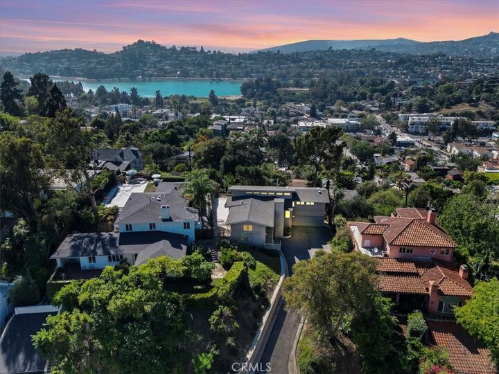 Property Photo:  2377 Silver Ridge Avenue  CA 90039 