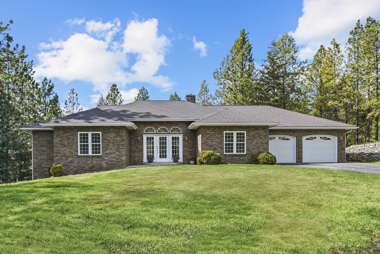 Property Photo: 200 Westridge Drive MT 59932