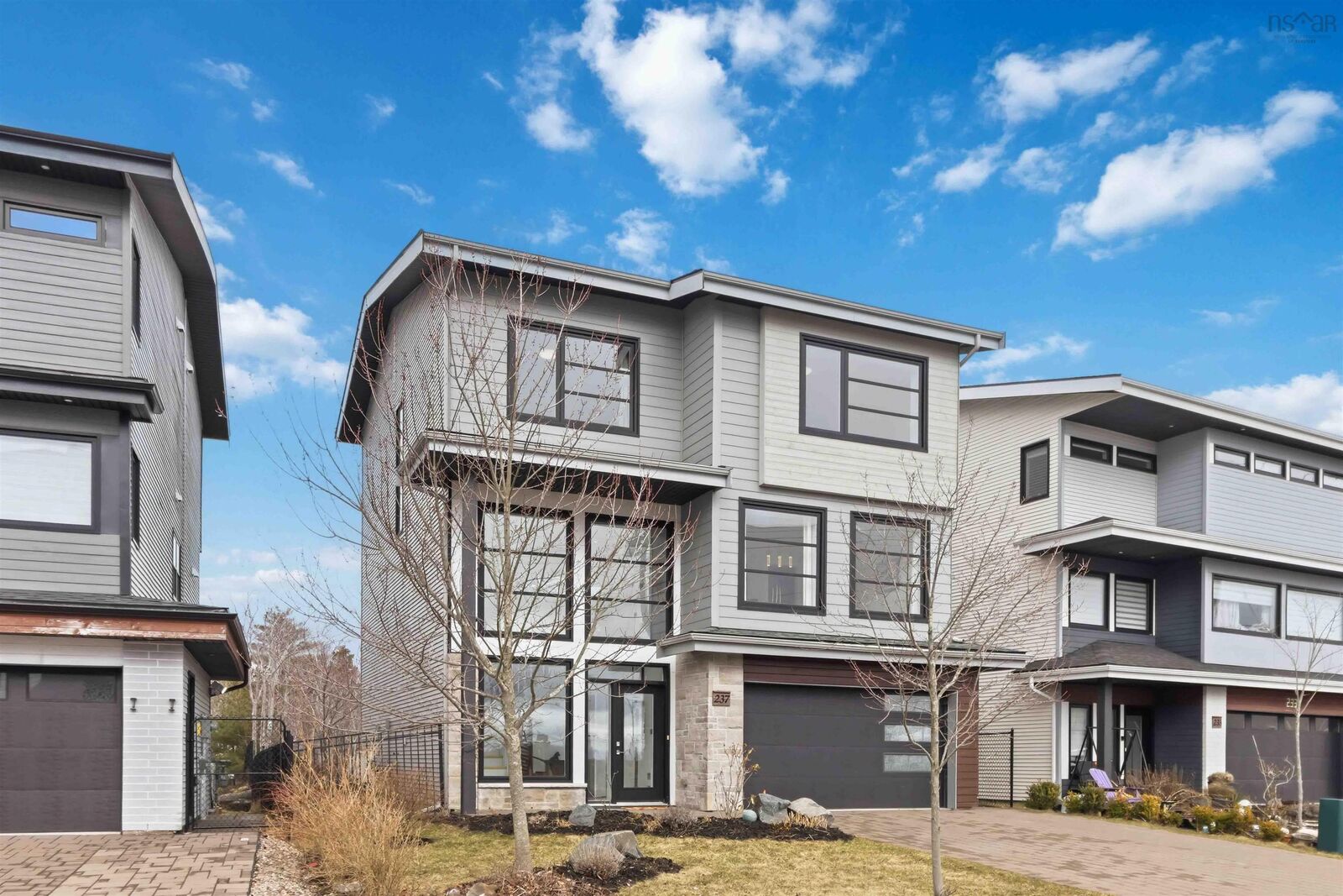 Photo de la propriété:  237 Transom Drive  NS B3M 0L7 