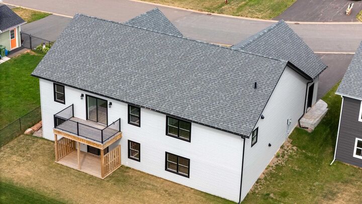 Property Photo: 54 Alice Avenue PE C1C 0V4