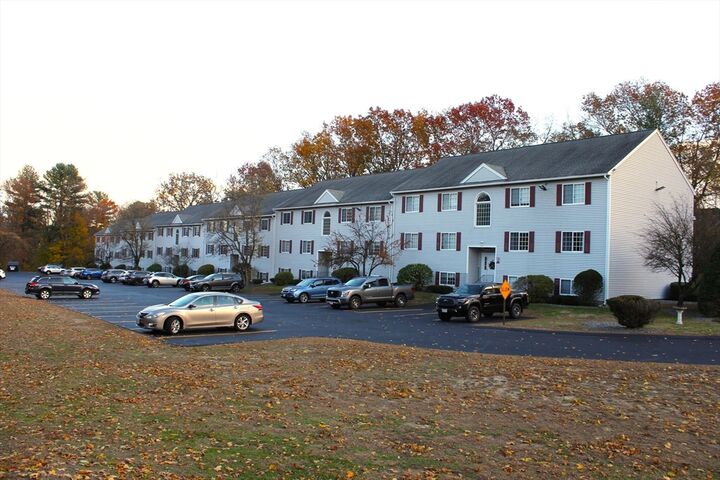 Property Photo:  155 Lafond Ln 32  MA 01826 