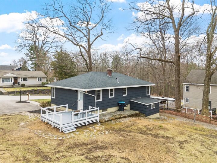 Property Photo:  5 Ronald Ln  MA 01545 