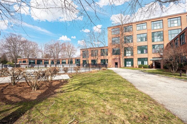 Property Photo: 150 Rumford Ave 5 MA 02048