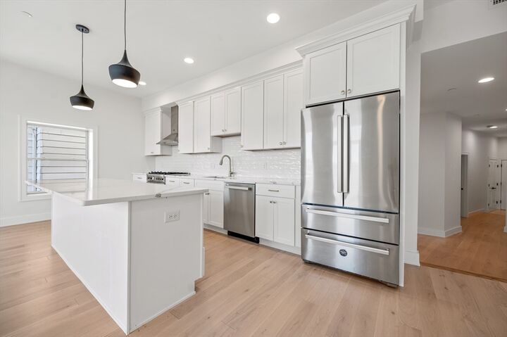 Property Photo:  34 Salem St 301  MA 02155 