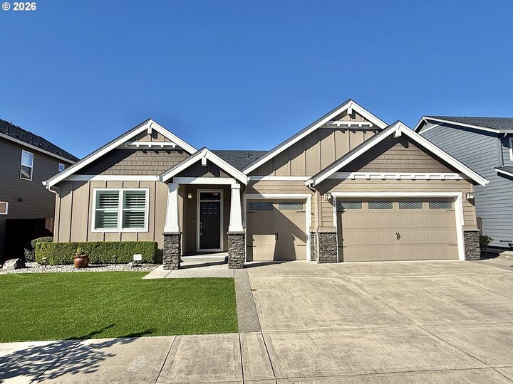 Property Photo: 5216 NE 134th St WA 98686