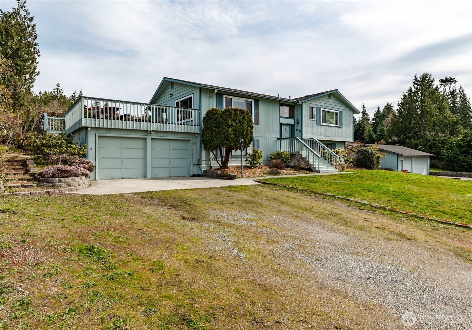 Property Photo:  40  Dungeness Place  WA 98368 