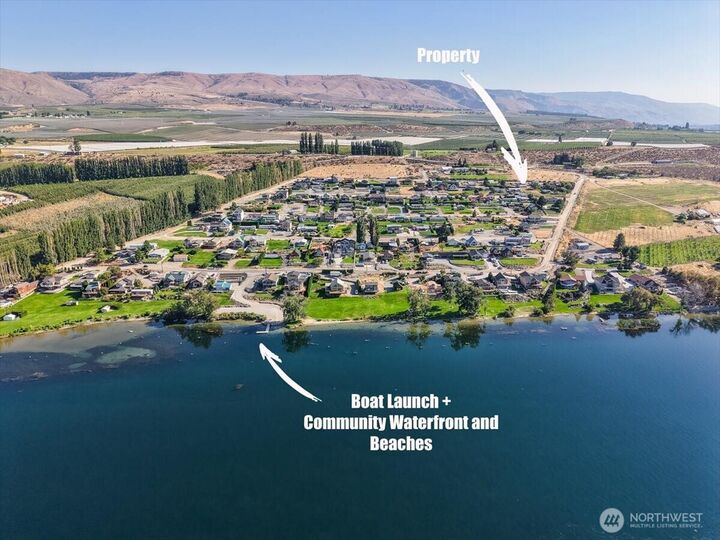 Property Photo:  204  Willow View Drive  WA 98843 