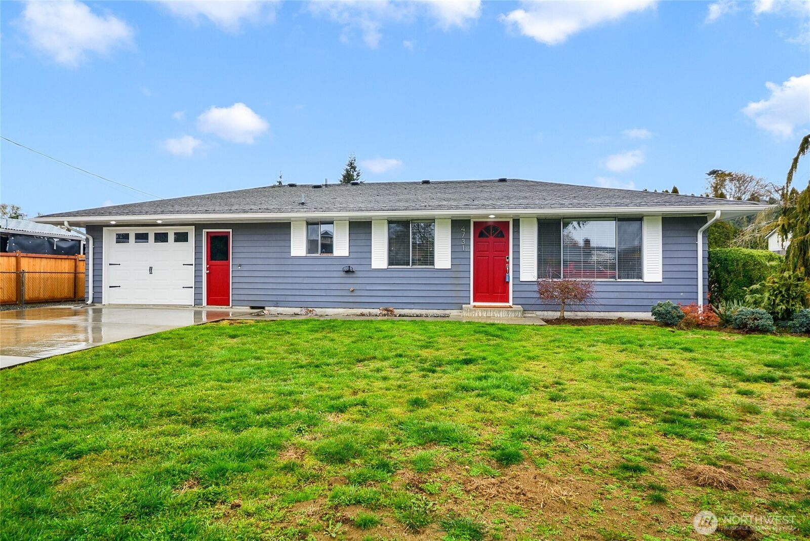 Property Photo:  4731  74th Place NE  WA 98270 