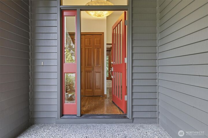 Property Photo:  14312  63rd Avenue W  WA 98026 