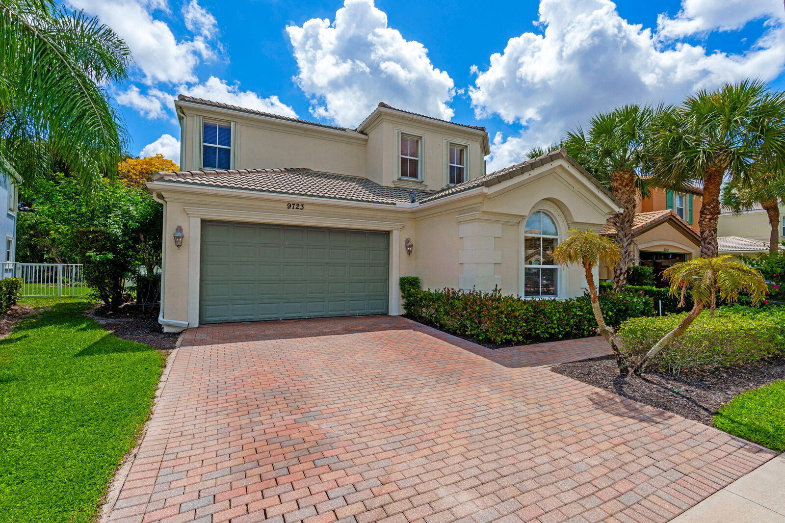 Property Photo:  9723 Phipps Lane  FL 33414 