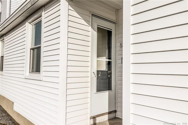 Property Photo:  24 Elm Street 2  CT 06776 