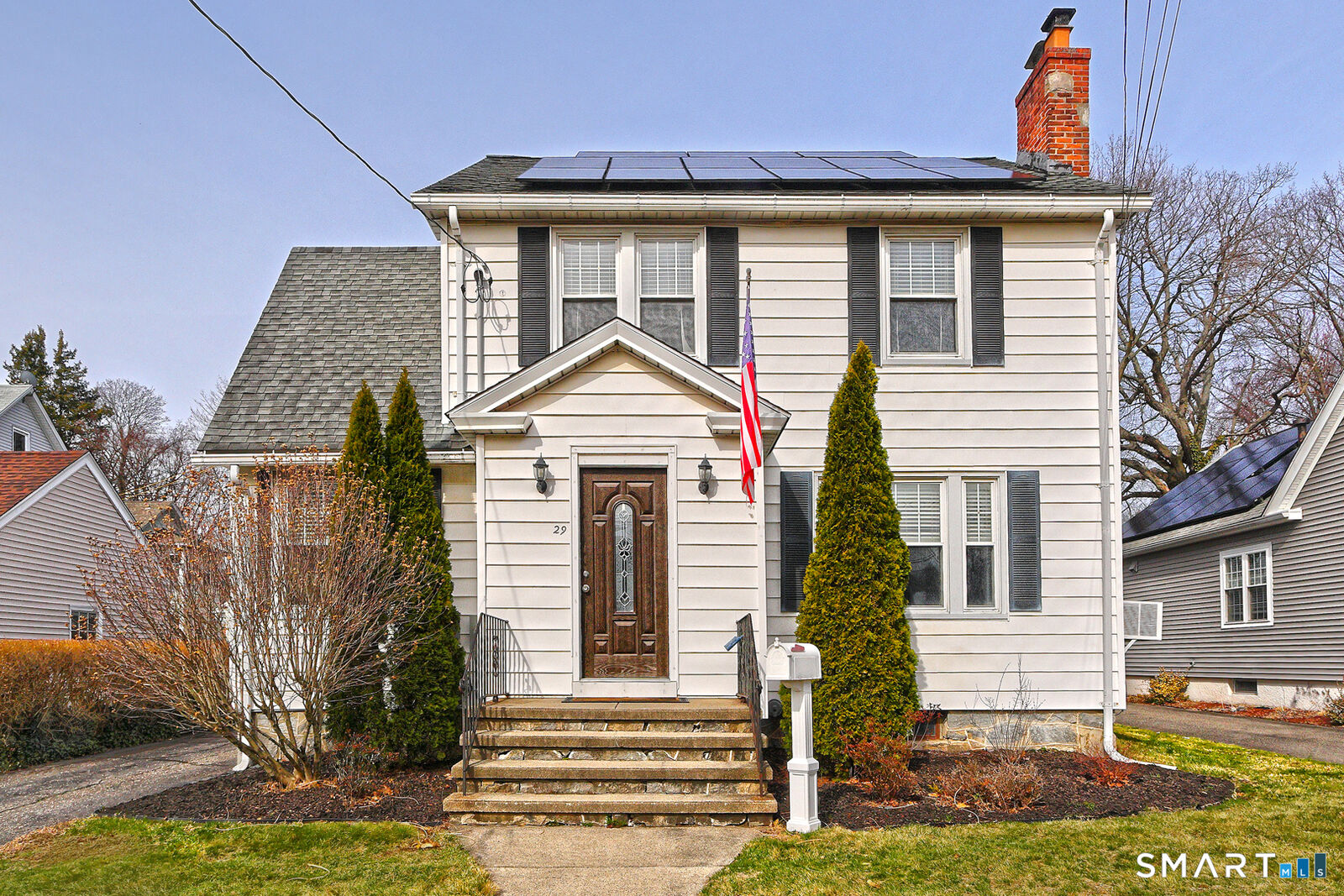 Property Photo:  29 Parkway Drive  CT 06614 